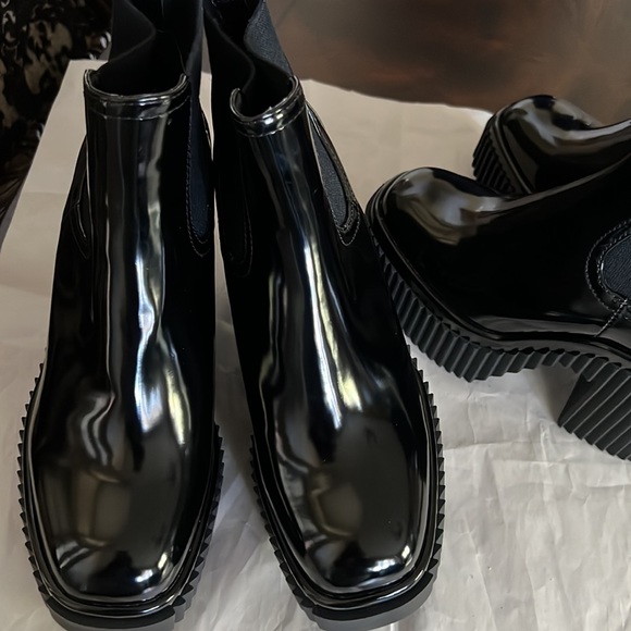 Gianni Bini Ryker Lug Sole Platform Booties. - Picture 5 of 10